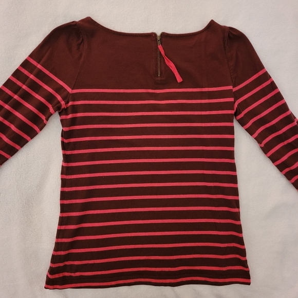 Beautiful LOFT 3/4 Top! Size XS - Picture 5 of 5